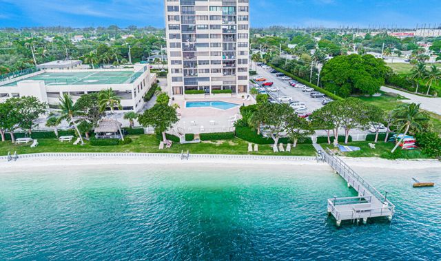 5600 N Flagler Drive, West Palm Beach, FL 33407