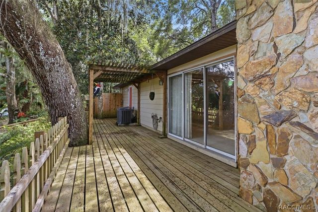 1215 S Fir Terrace, Inverness, FL 34450