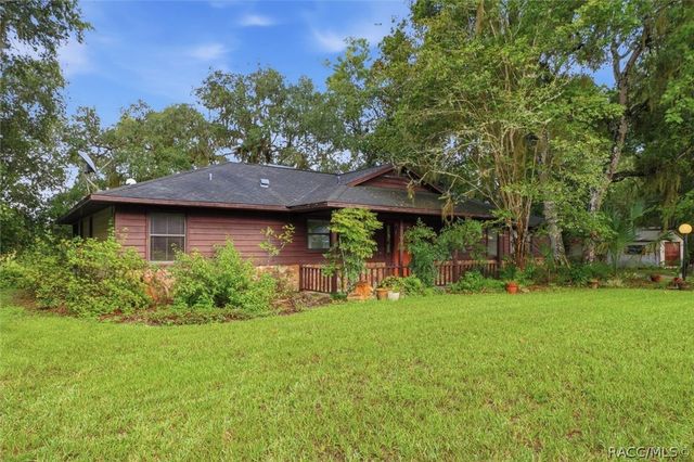 1215 S Fir Terrace, Inverness, FL 34450