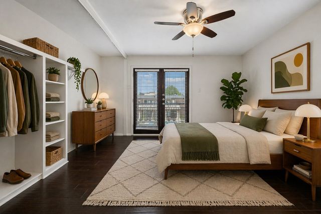 5916 Sandhurst Lane 233, Dallas, TX 75206