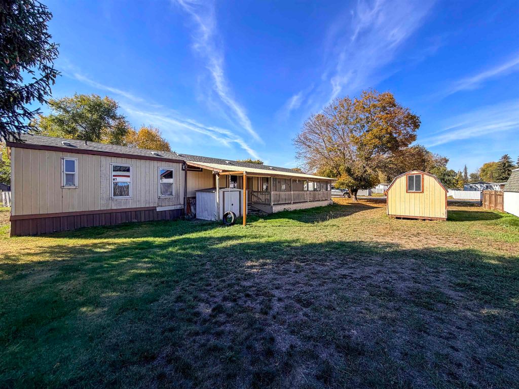 686 Old Arden Hwy, Colville, WA 99114 photo 2