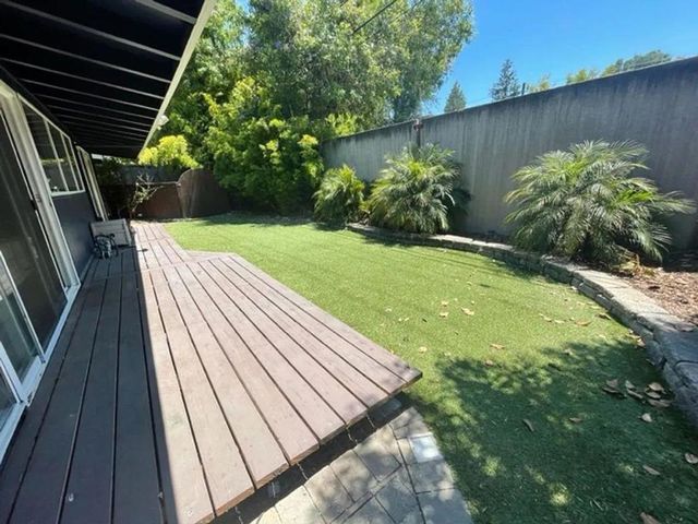 2463 Tamalpais Street, Mountain View, CA 94043