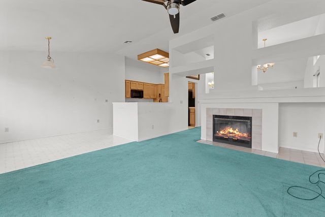 5030 Charter Rd, Rocklin, CA 95765