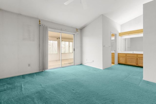 5030 Charter Rd, Rocklin, CA 95765