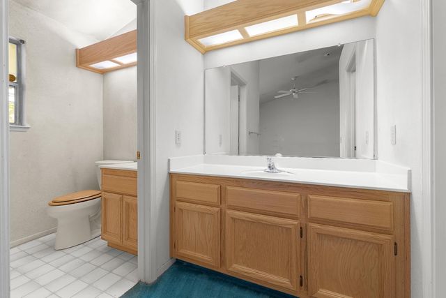 5030 Charter Rd, Rocklin, CA 95765