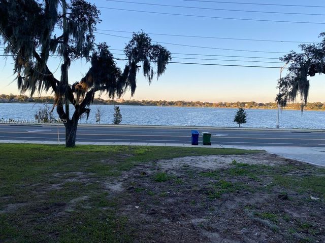 1204 LAKE ELBERT DRIVE SE 1204, Winter Haven, FL 33880