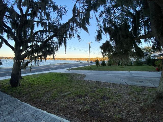 1204 LAKE ELBERT DRIVE SE 1204, Winter Haven, FL 33880