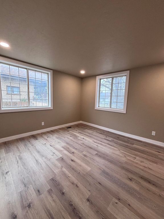 2125 W Sharp Ave, Spokane, WA 99201 photo 15