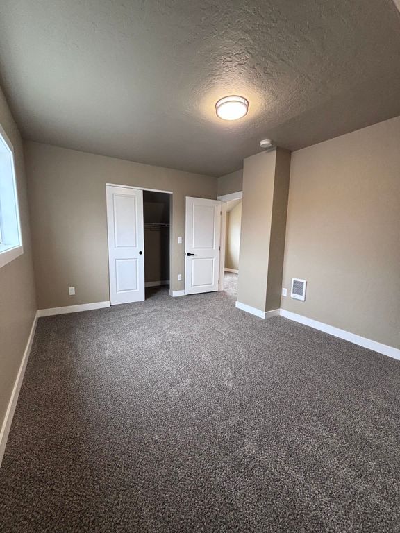 2125 W Sharp Ave, Spokane, WA 99201 photo 23