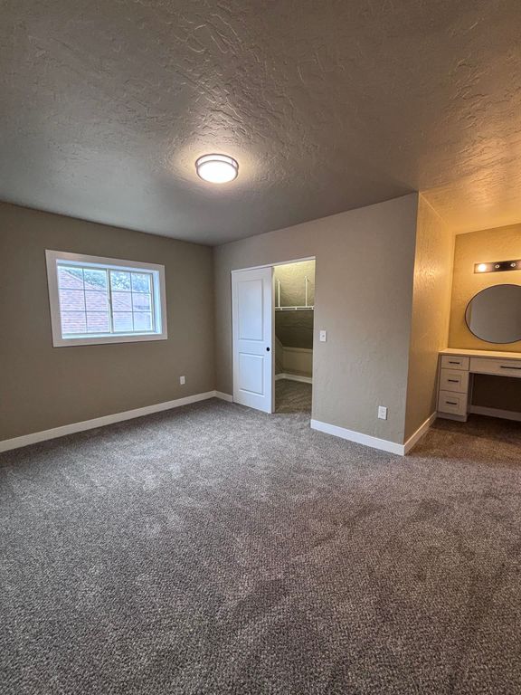 2125 W Sharp Ave, Spokane, WA 99201 photo 25