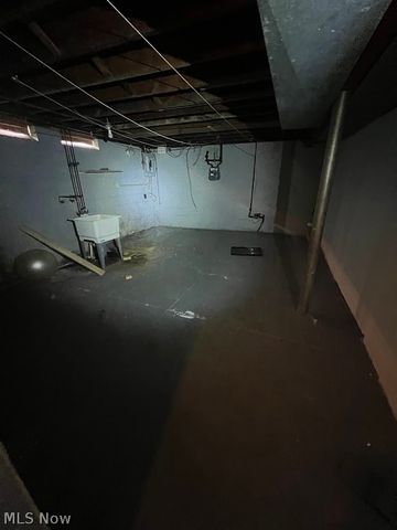 4680 Beechgrove Avenue, Cleveland, OH 44125