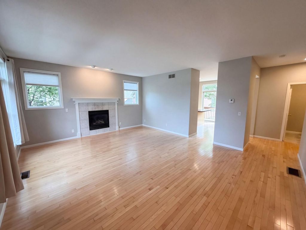 788 Cedar Street 5, Saint Paul, MN 55103 — photo 2