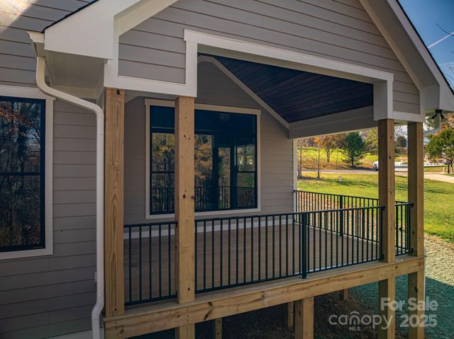 2656 Polo Lane, Maiden, NC 28650