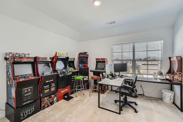 321 Georgia Lace TRL, Georgetown, TX 78626