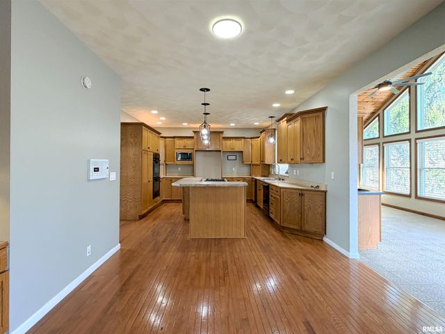 1432 W GRANDRIDGE Court, Dunlap, IL 61525