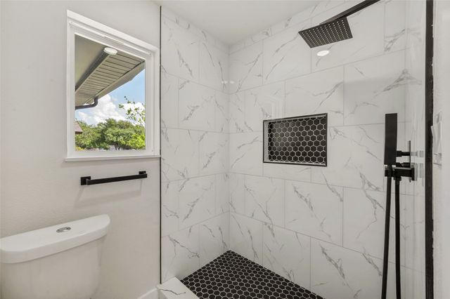 1409 Southmoor Drive, Arlington, TX 76010