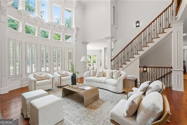 210 Manor Close, Milton, GA 30004
