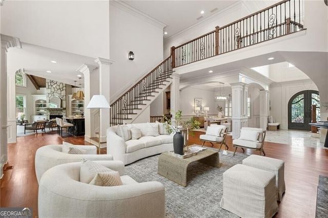 210 Manor Close, Milton, GA 30004
