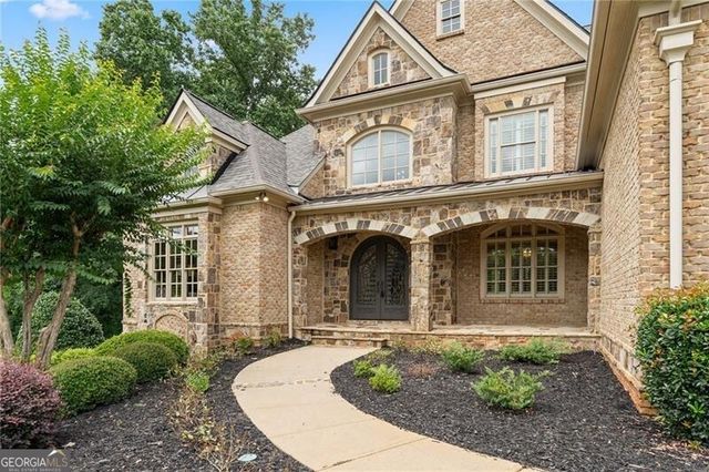 210 Manor Close, Milton, GA 30004
