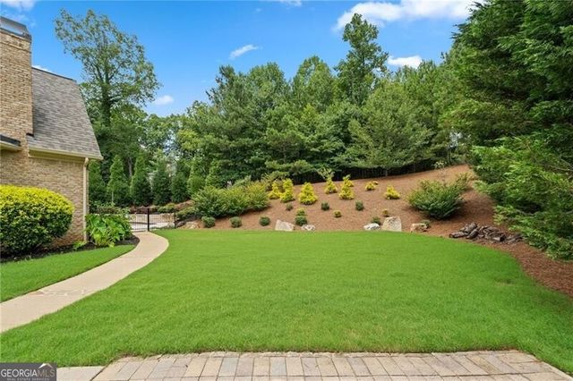 210 Manor Close, Milton, GA 30004