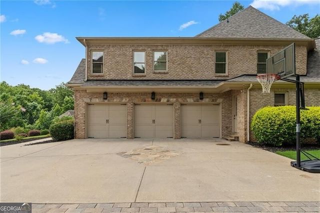 210 Manor Close, Milton, GA 30004