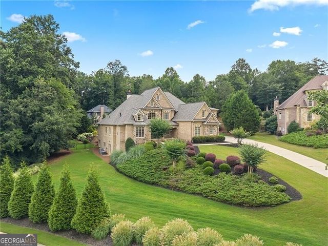 210 Manor Close, Milton, GA 30004