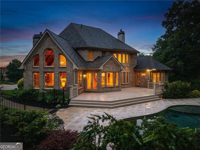 210 Manor Close, Milton, GA 30004