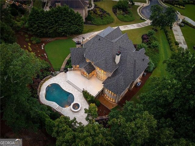 210 Manor Close, Milton, GA 30004