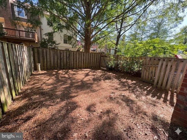 9693 SCOTCH HAVEN DR, Vienna, VA 22181