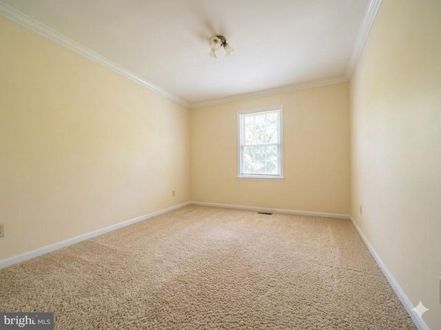 9693 SCOTCH HAVEN DR, Vienna, VA 22181