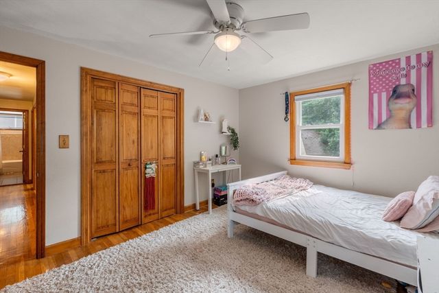 202 Franklin St, Halifax, MA 02338