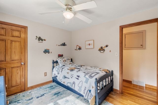 202 Franklin St, Halifax, MA 02338
