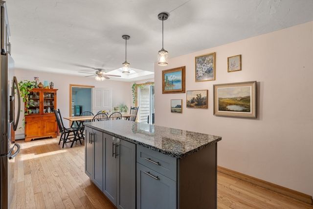 202 Franklin St, Halifax, MA 02338