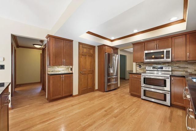 10824 Brandy Oak Run, Fort Wayne, IN 46845