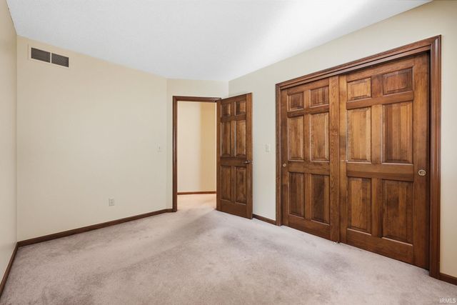 10824 Brandy Oak Run, Fort Wayne, IN 46845