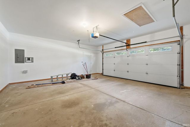 10824 Brandy Oak Run, Fort Wayne, IN 46845
