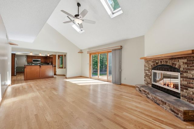 10824 Brandy Oak Run, Fort Wayne, IN 46845