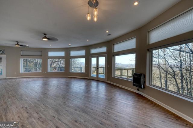 376 Broken Arrow Trail 52, Hayesville, NC 28904