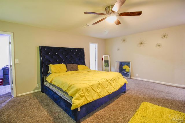5721 Perkins St, Pensacola, FL 32526