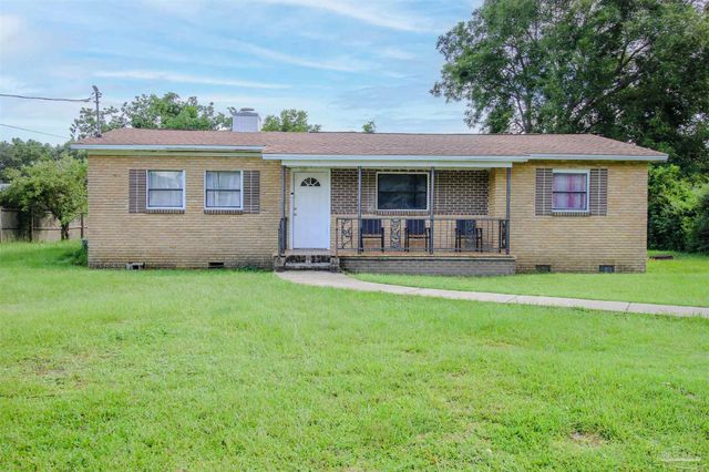 5721 Perkins St, Pensacola, FL 32526