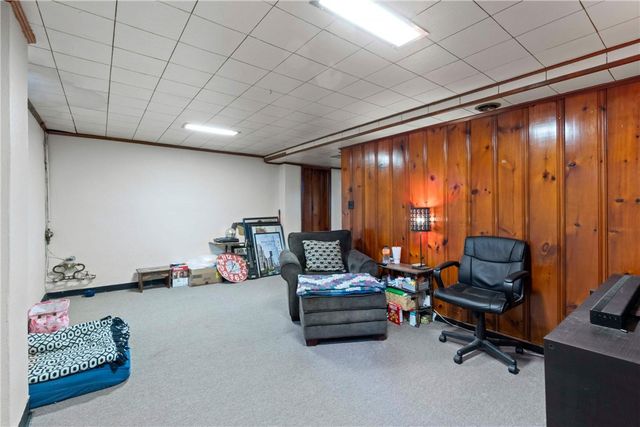 224 Maryland Ave, Hempfield Twp, PA 15601