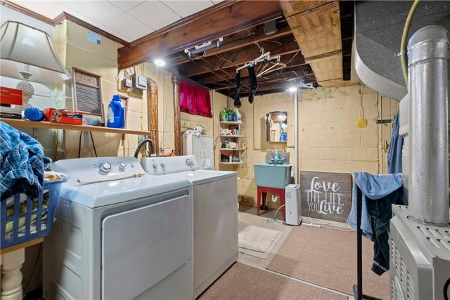 224 Maryland Ave, Hempfield Twp, PA 15601