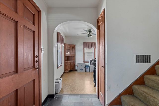 224 Maryland Ave, Hempfield Twp, PA 15601