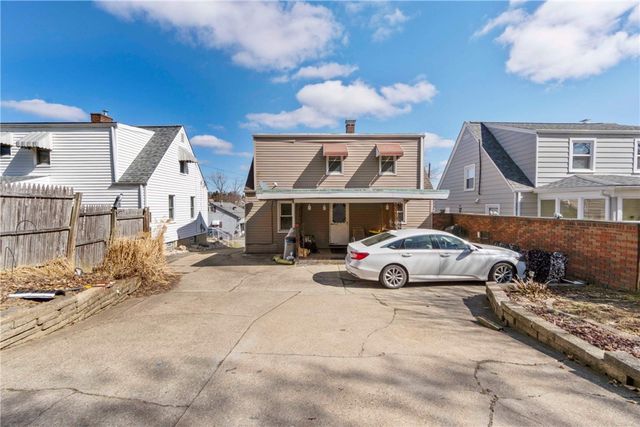 224 Maryland Ave, Hempfield Twp, PA 15601