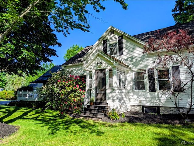 6007 Hamilton Road, Cicero, NY 13212