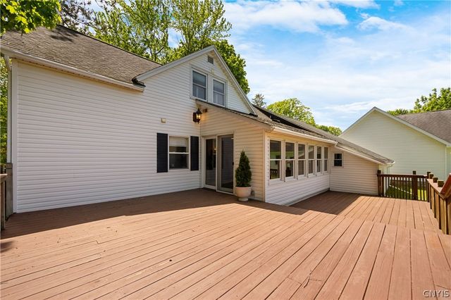 6007 Hamilton Road, Cicero, NY 13212
