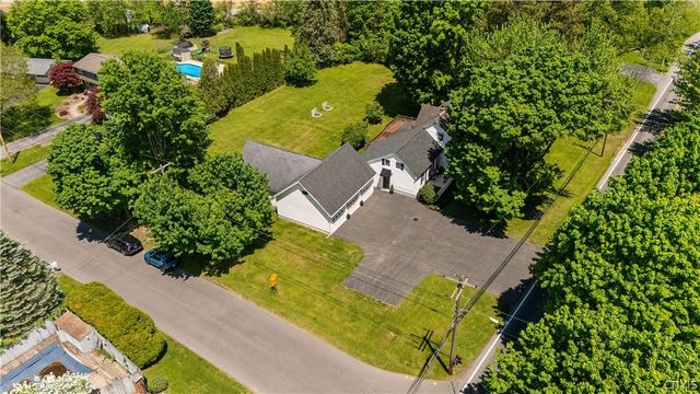 6007 Hamilton Road, Cicero, NY 13212