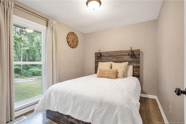 162 Oakridge Avenue, Spring Lake, NC 28390