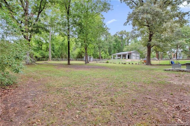 162 Oakridge Avenue, Spring Lake, NC 28390