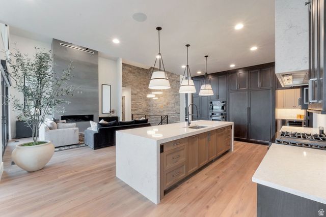 11904 N BURNING OAKS DR, Highland, UT 84003
